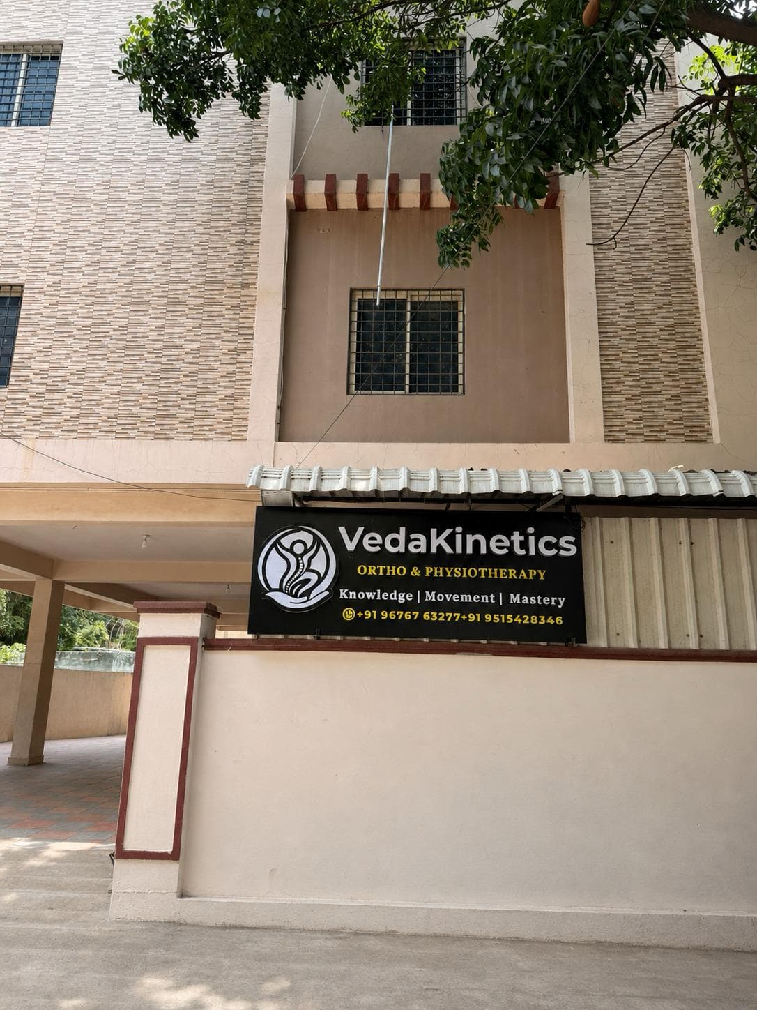 VedaKinetics Ortho & Physiotherapy signage and entrance at Suchitra Circle, Hyderabad